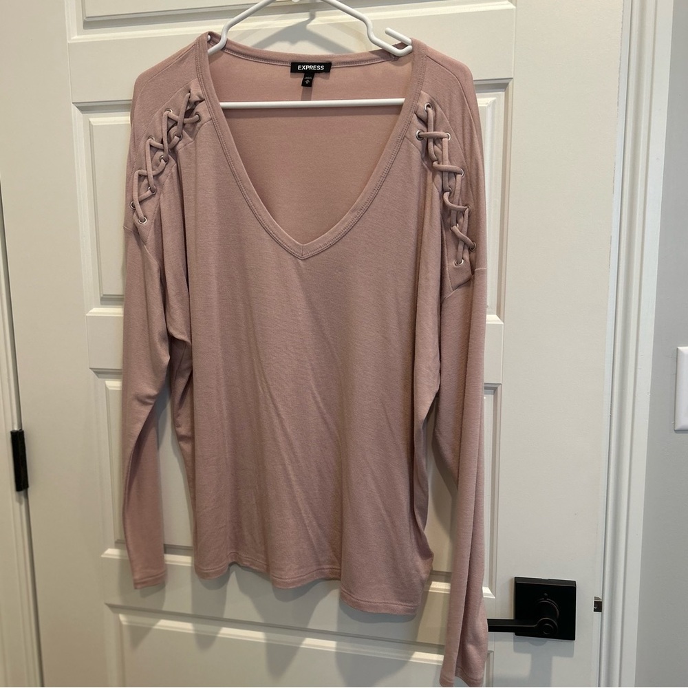 Express Long Sleeve Mauve Criss Cross Detail Top Size Medium